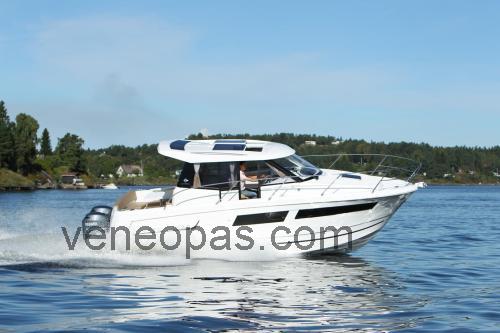 Jeanneau Merry Fisher 855 Tekniset tiedot ja arvostelut